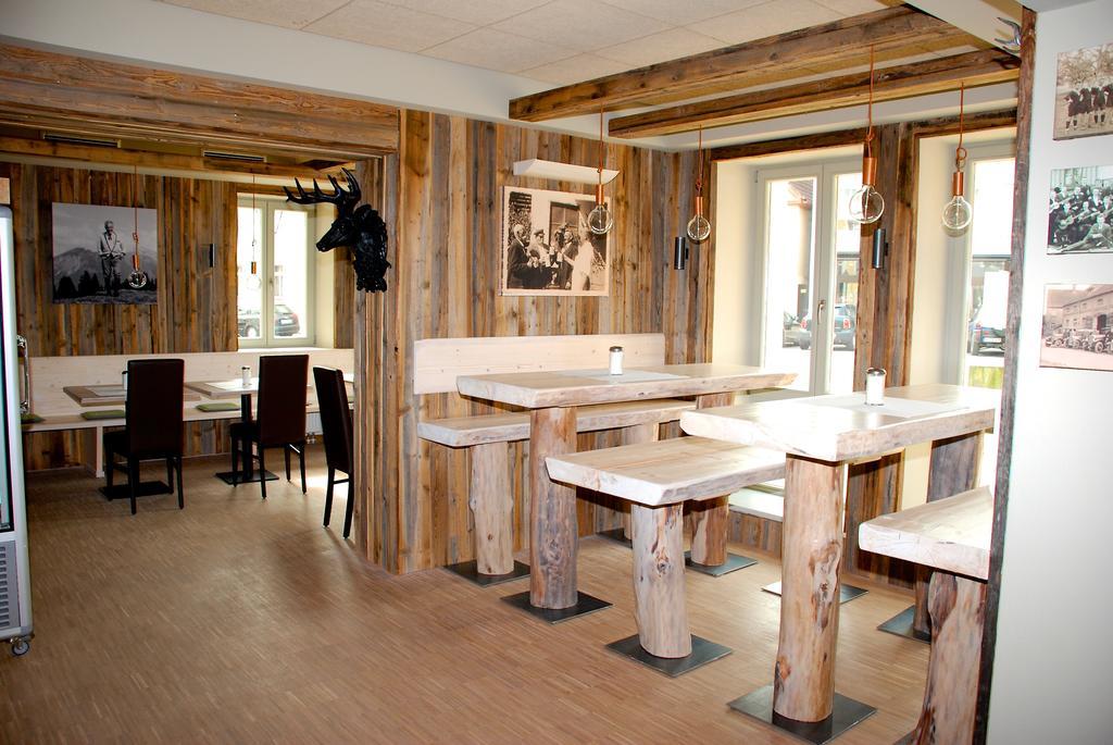 Hezelhof'S Radl-Hotel Wassertrüdingen Exterior foto