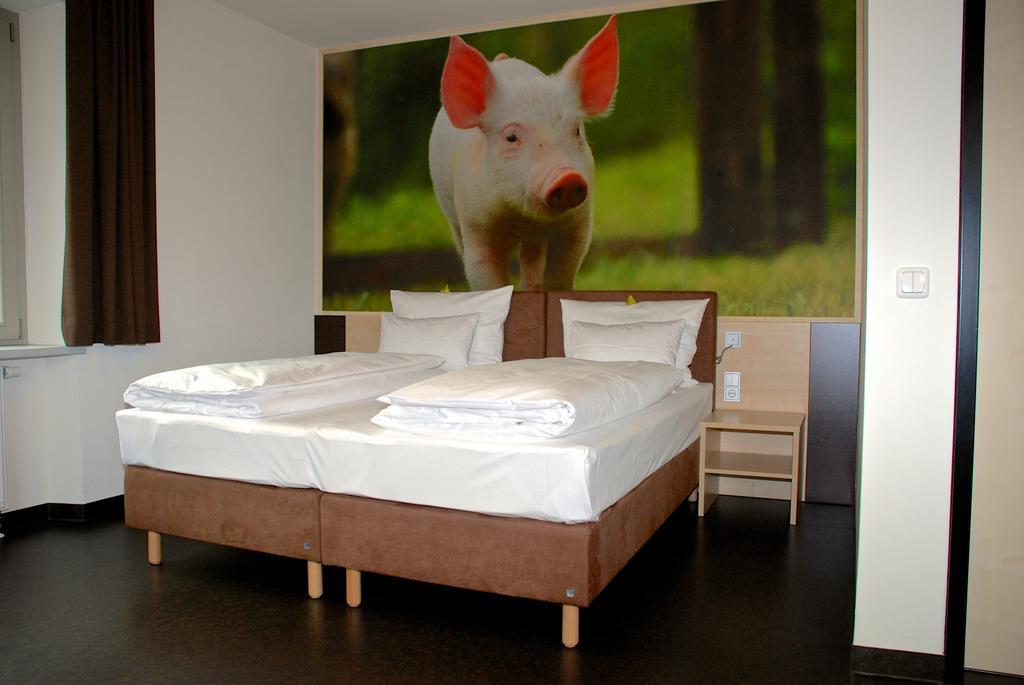 Hezelhof'S Radl-Hotel Wassertrüdingen Zimmer foto